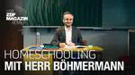Einfach zu realistisch. Kartenständer, Overheadprojektor, ...